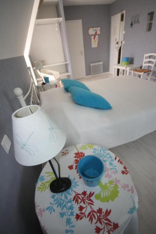 Grand Gite 15 Personnes, 9 Chambres, 100Km De Paris En Exclusivite Septmonts الغرفة الصورة