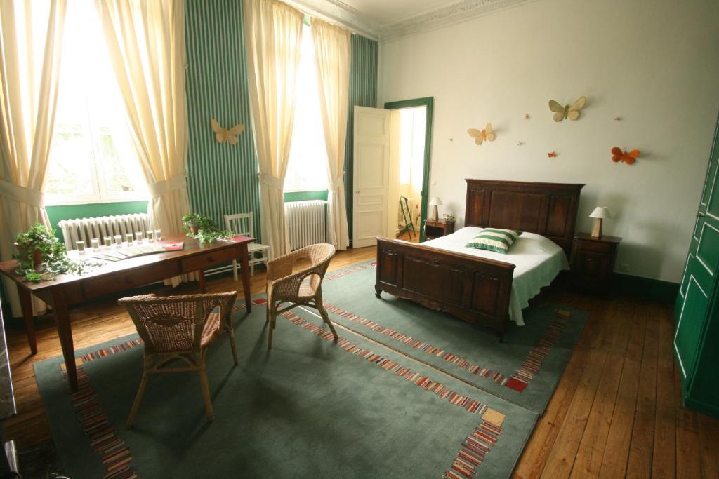 Grand Gite 15 Personnes, 9 Chambres, 100Km De Paris En Exclusivite Septmonts الغرفة الصورة